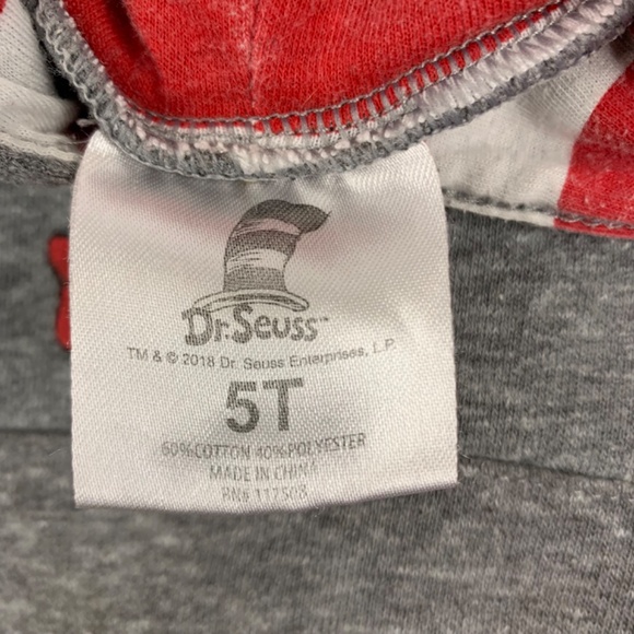 Boys /Kids Dr. Seuss Cat in the Hat raglan red grey pullover hoodie ears on hood - Picture 6 of 9